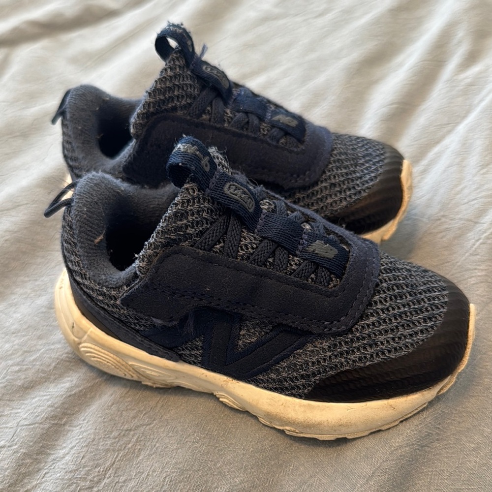 New Balance Navy Athletic Sneakers - Infant Size 5 - Comfortable Everyday Shoe